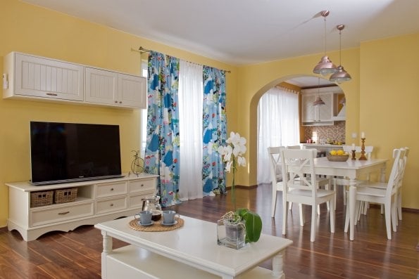 Apartment Romance in the city